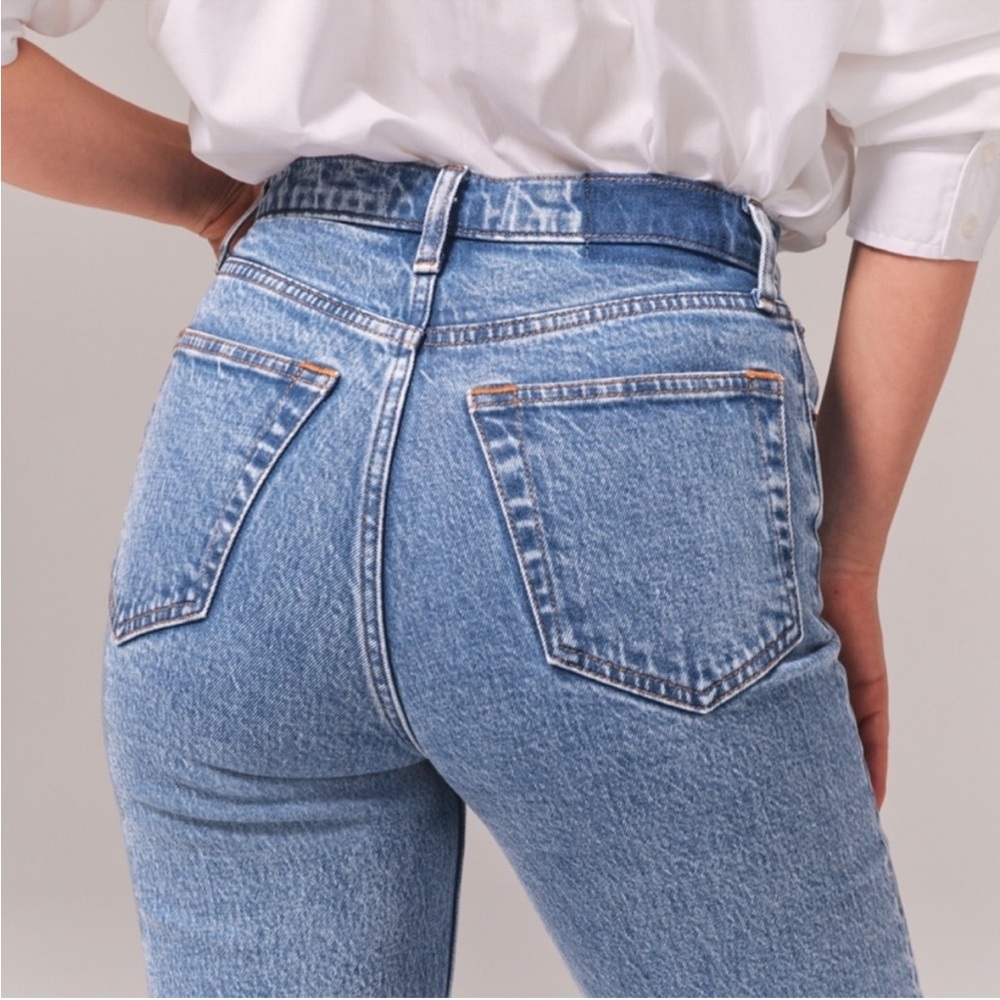 Abercrombie & Fitch the 90’s straight ultra high rise jeans - Picture 4 of 10